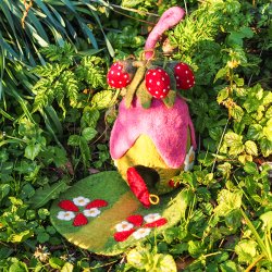 Felted House - Strawberry 