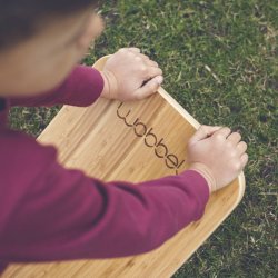 Wobbel Board - Bamboo  -  Walnut
