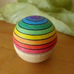 Mader Rainbow Wobble Ball