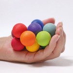 Grimms Bead Grasper - Rainbow 