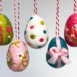 Needle Felting Kit - Easter Eggs