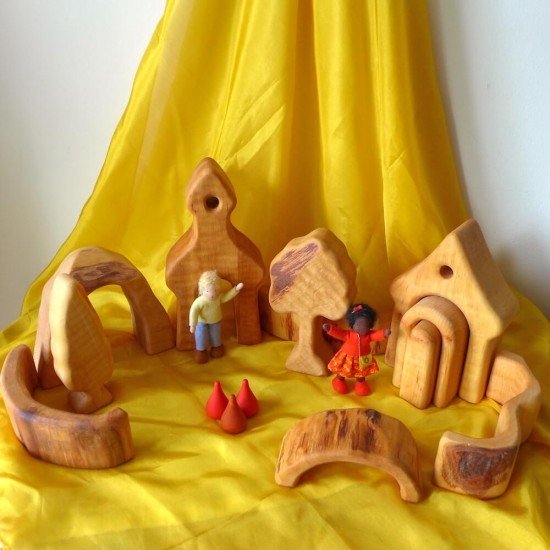 Bikeho Village Play Set