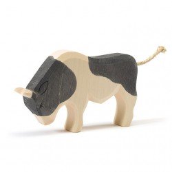 Ostheimer Bull Black & White
