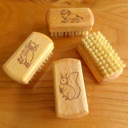 Child's Nail Brush